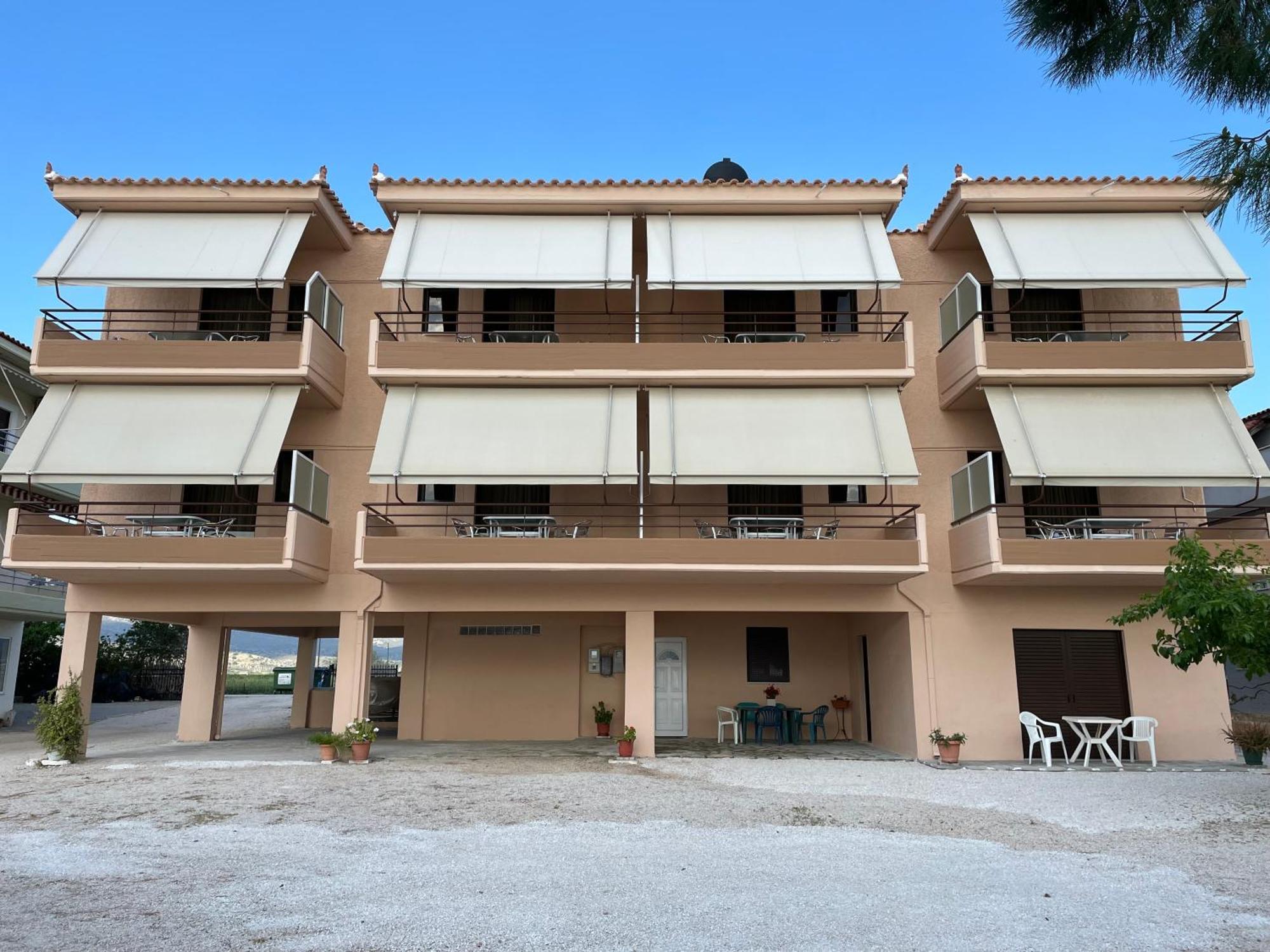Finikas Apartamento Íria Exterior foto