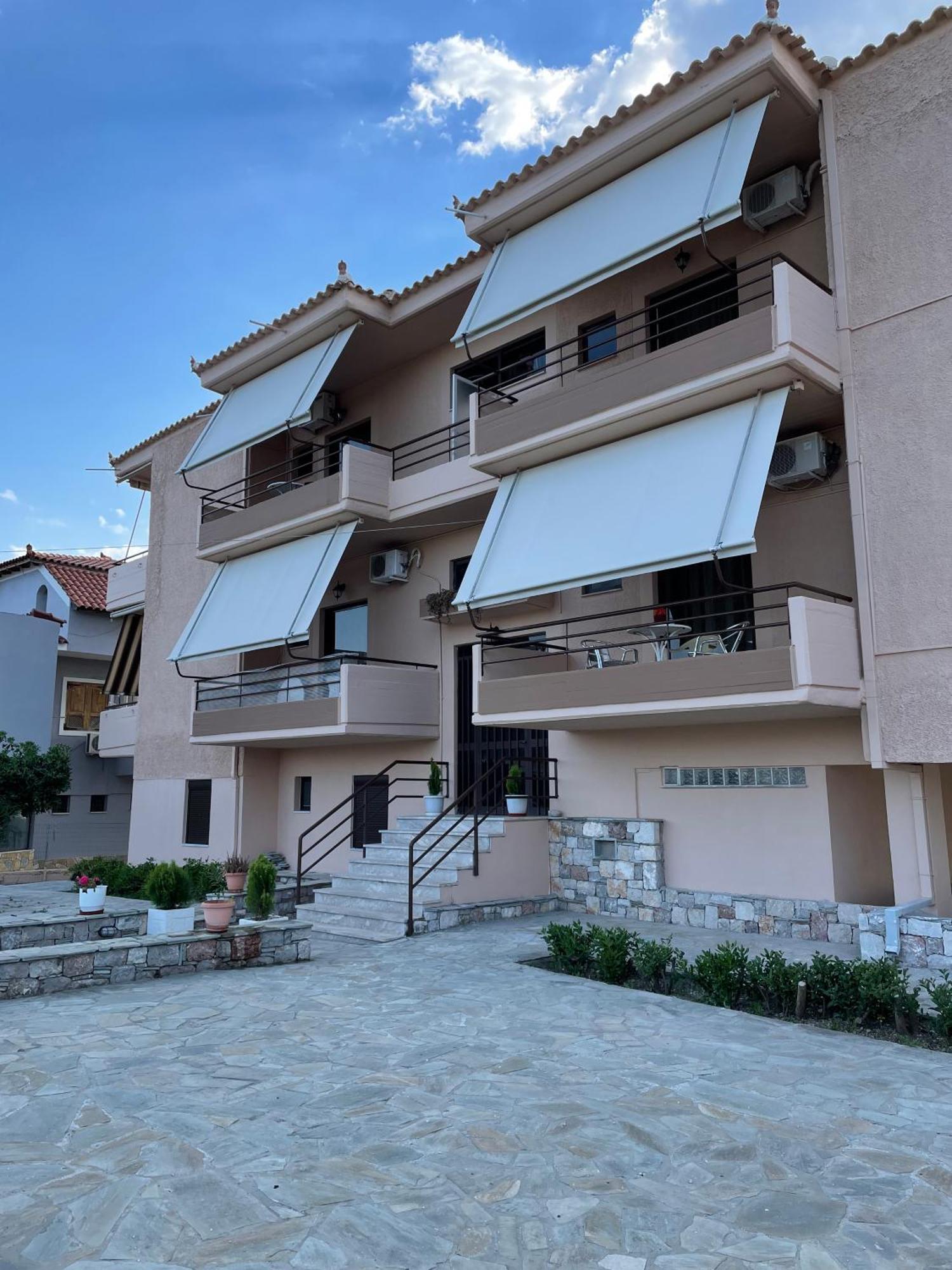 Finikas Apartamento Íria Exterior foto