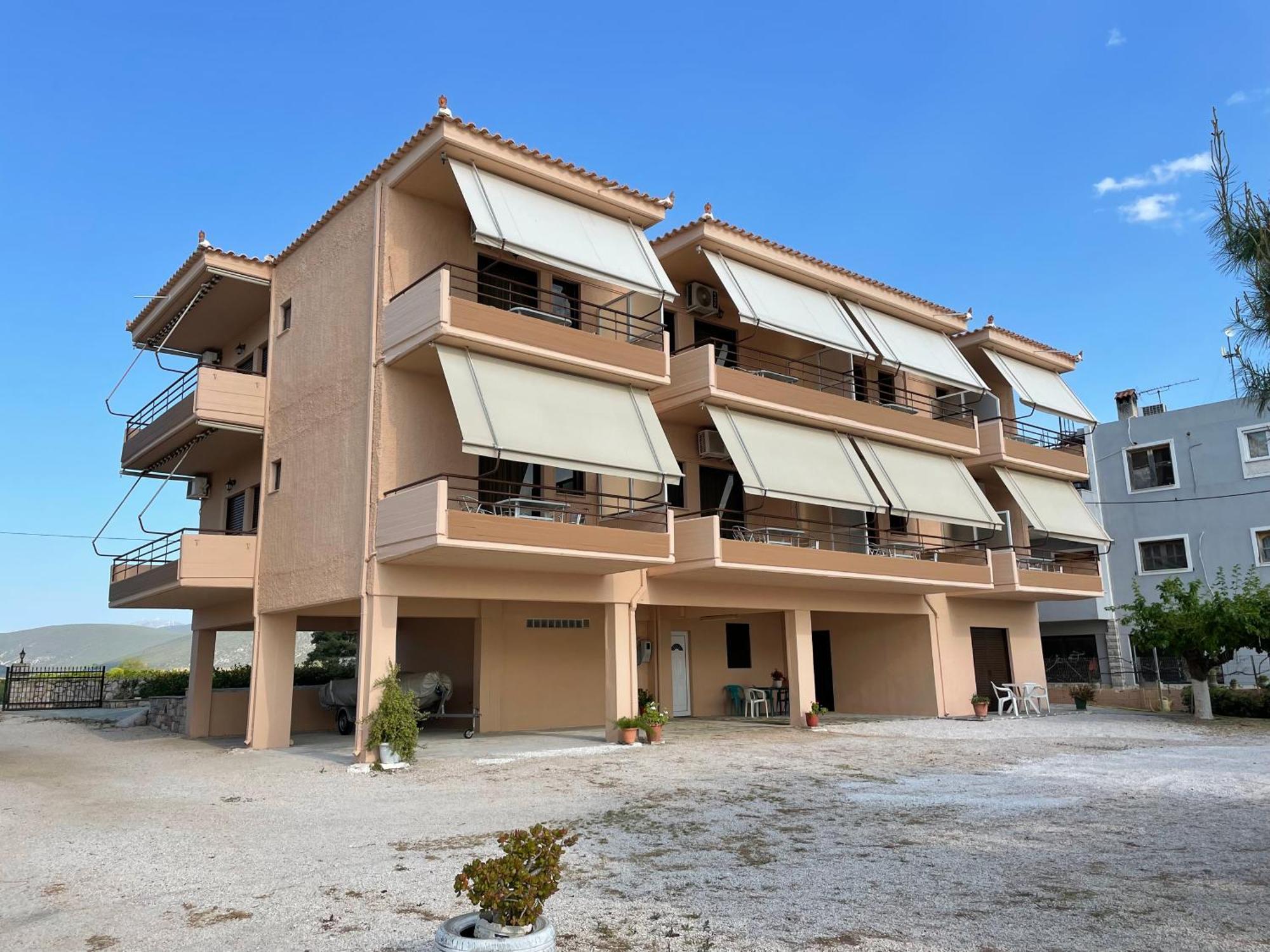 Finikas Apartamento Íria Exterior foto